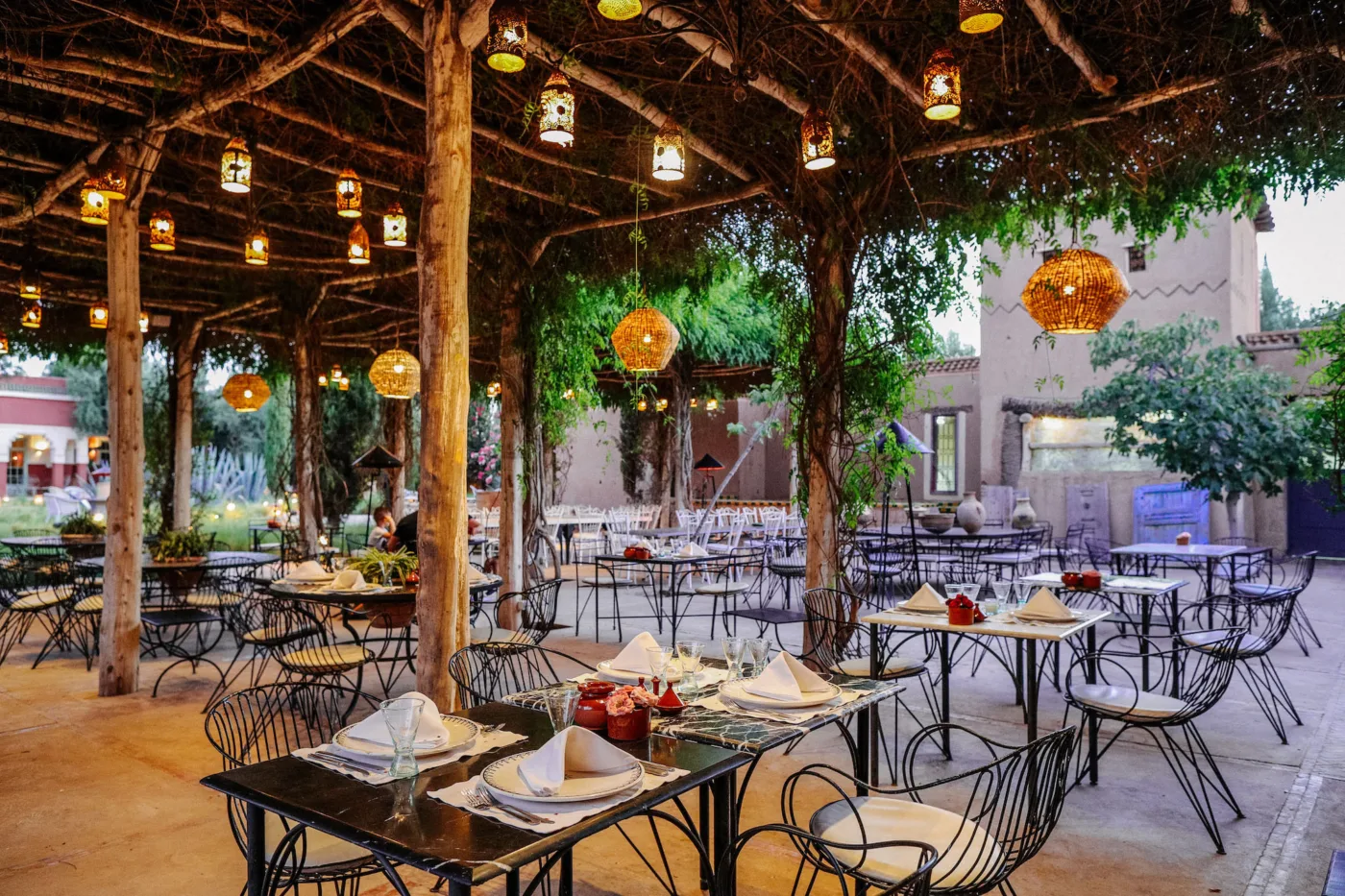 Restaurants, image 7
